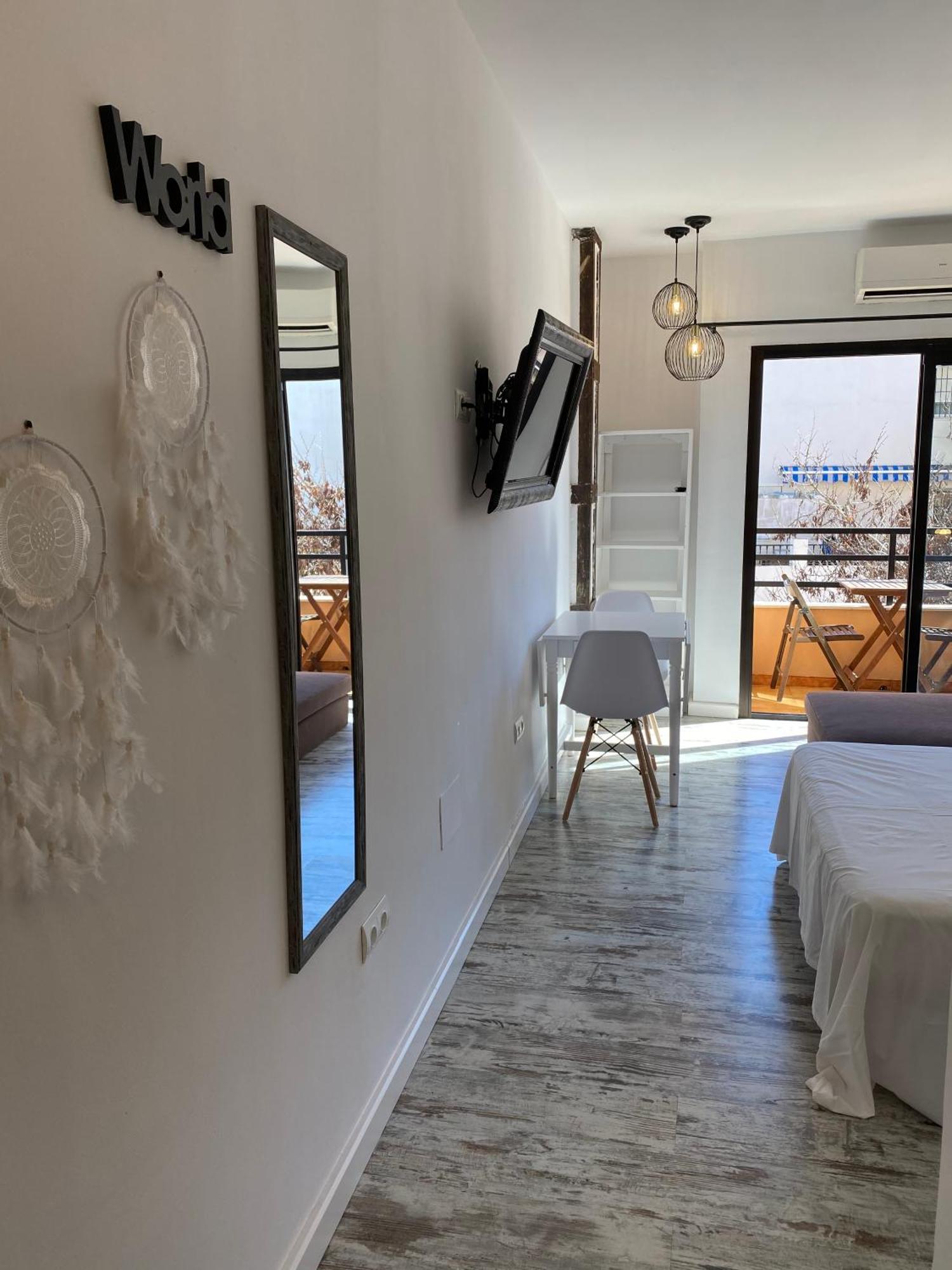San Francisco Apartment ตอร์เรโมลิโนส ภายนอก รูปภาพ