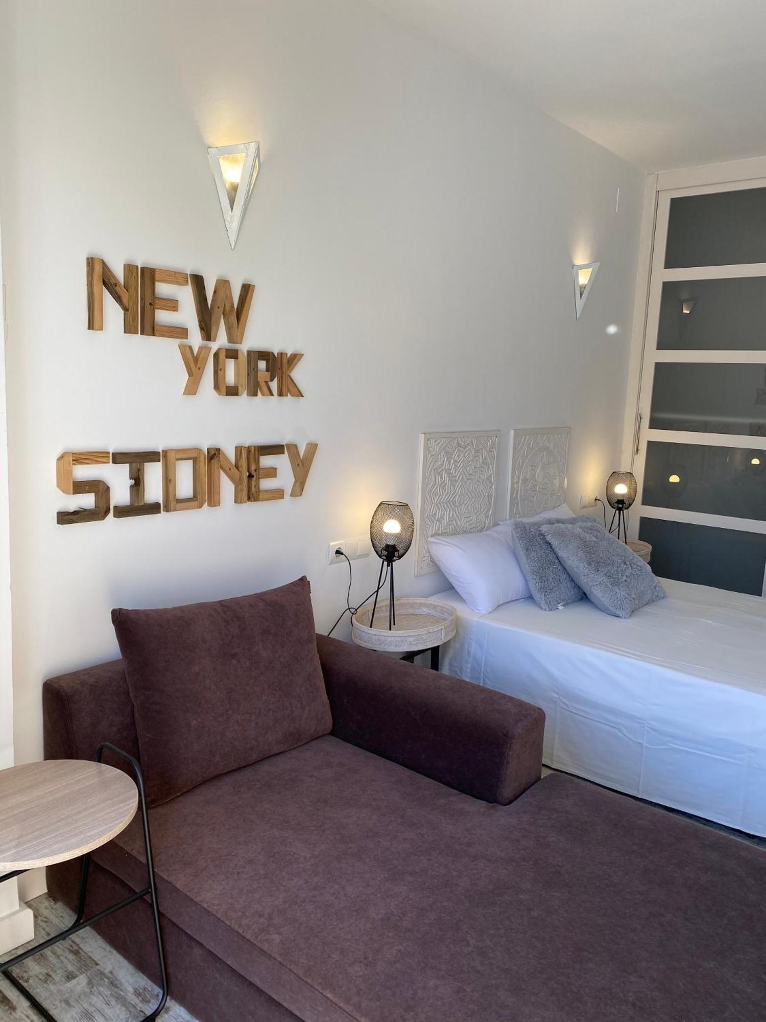 San Francisco Apartment ตอร์เรโมลิโนส ภายนอก รูปภาพ